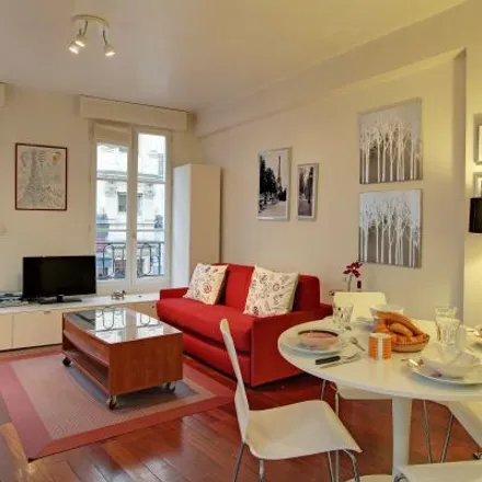 Image 2 - 22 Rue Saint-Denis, 75001 Paris, France - Apartment for rent
