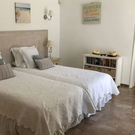Rent this 5 bed house on Urbanização Fonte Algarve in 8135-016 Almancil, Portugal