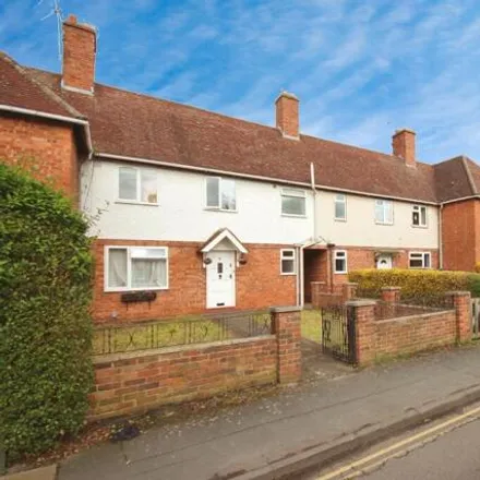 Buy this 3 bed townhouse on Cashmore Avenue in Royal Leamington Spa, CV31 3EJ