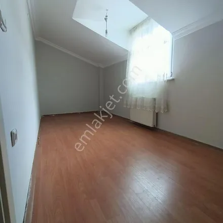 Rent this 1 bed apartment on İGÜ Meslek Yüksek Okulu in Sofu Sokağı, 34310 Avcılar