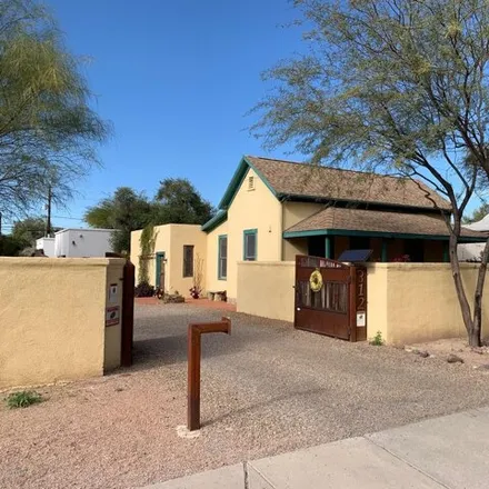 Buy this 2 bed house on 312 South 3rd Avenue in Tucson, AZ 85701