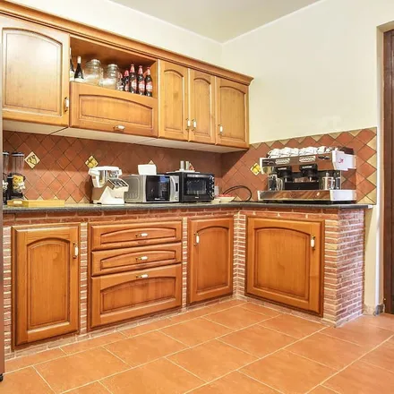 Rent this 6 bed house on Sant'Alfio in Via Luigi Pirandello, 95010 Sant'Alfio CT