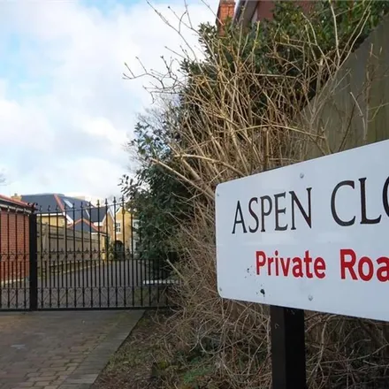 Rent this 5 bed apartment on Aspen Close in London, KT1 4HP