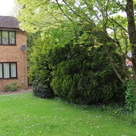 Rent this 2 bed duplex on River Drive in Cullompton, EX15 1NL