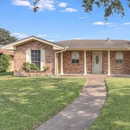 Buy this 3 bed house on Mary Carroll High School in 5301 Weber Road, Corpus Christi