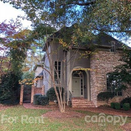 Rent this 3 bed duplex on 2735 Sharon Road in Charlotte, NC 28211