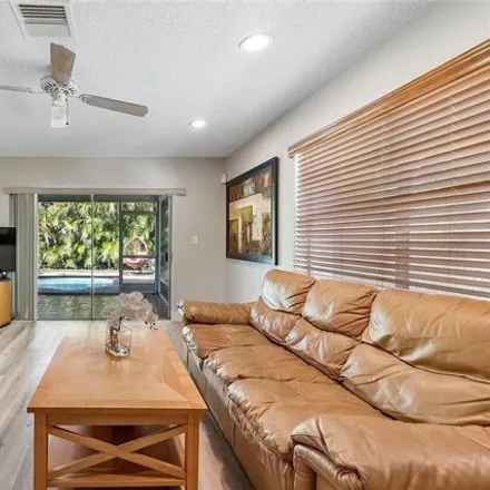 Image 8 - 8233 Northwest 14th Street, Coral Springs, FL 33071, USA - House for sale