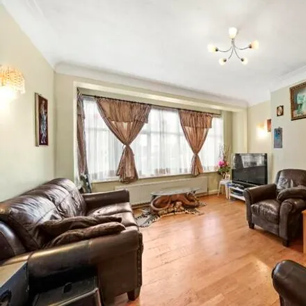 Image 2 - College Park Close, London, SE13 5EZ, United Kingdom - Duplex for sale