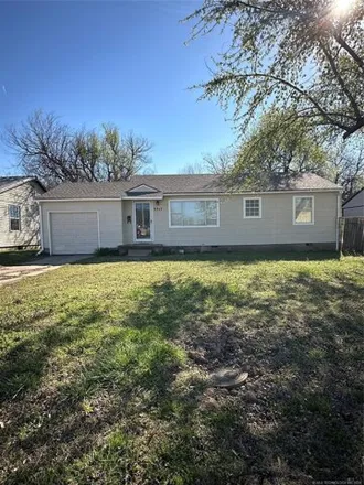 Rent this 3 bed house on 3367 South Indianapolis Avenue in Tulsa, OK 74135