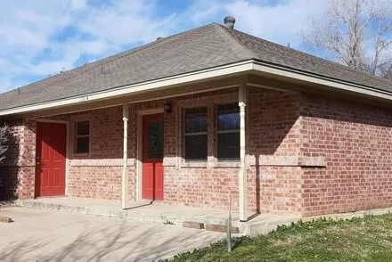 Rent this 3 bed house on 1307 Edison Ave Unit B in Bridgeport, Texas