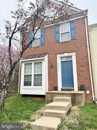 Rent this 4 bed townhouse on 22016 Box Car Square in Sterling, VA 20166
