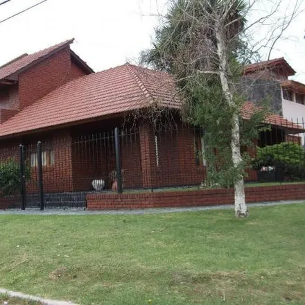 Buy this studio house on Posadas 2402 in Juramento, B7603 AKW Mar del Plata