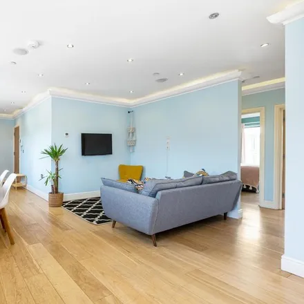 Rent this 2 bed apartment on 307 Merton Road in London, SW18 5AB