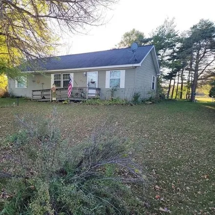 Buy this 3 bed house on 265 North Dakota Street in Hewitt, Todd County