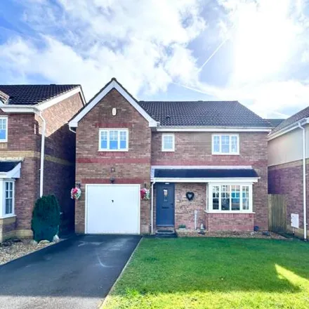 Buy this 4 bed house on Springfield Gardens in Penywaun, CF44 9LY