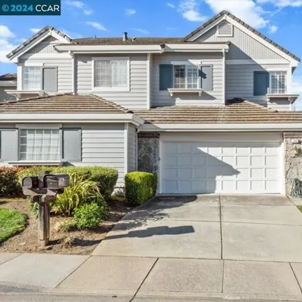 Buy this 3 bed townhouse on 201 Round House Place in Clayton, CA 94517