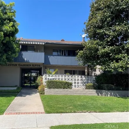 Image 1 - 555 North Holliston Avenue, Pasadena, CA 91106, USA - Apartment for rent
