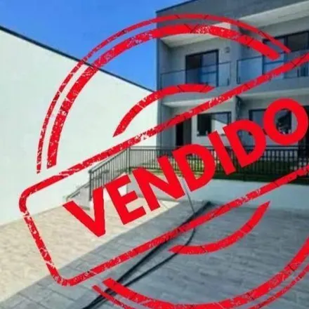 Buy this 2 bed house on Rua Magdalena Sgularo Amorim in Vila Cléo, Mogi das Cruzes - SP