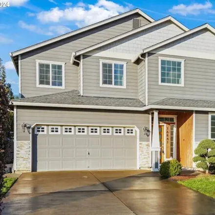 Buy this 6 bed house on 16841 Southeast Davidoff Way in Damascus, Clackamas County