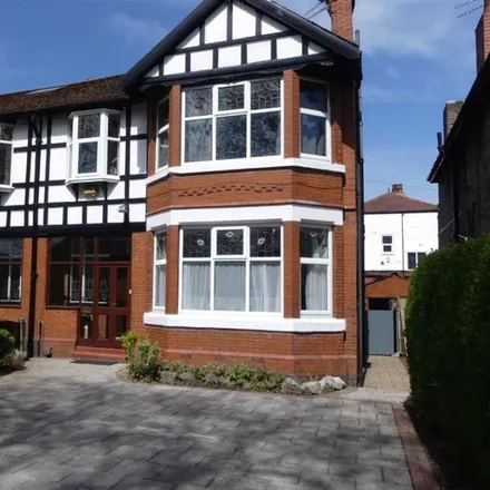 Rent this 7 bed duplex on Mauldeth Road in Manchester, M20 4NE