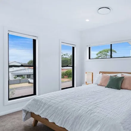 Image 1 - Booker Bay NSW 2257, Australia - Townhouse for rent