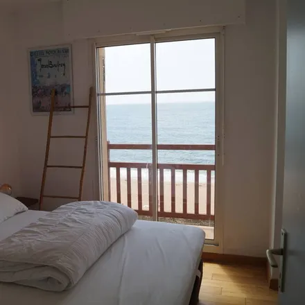 Rent this 6 bed house on 44740 Batz-sur-Mer