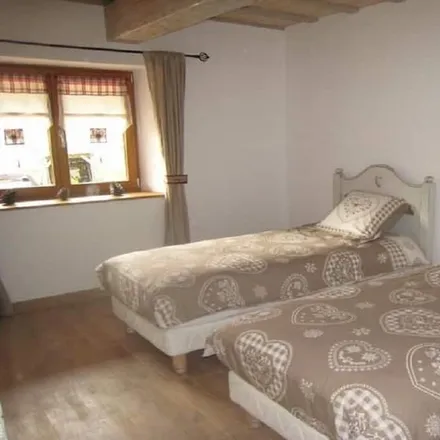 Rent this 2 bed house on 39150 Saint-Laurent-en-Grandvaux