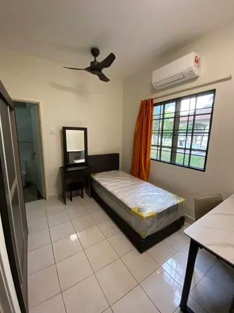 Image 8 - Jalan Puteri 7/1, Bandar Puteri, 47160 Subang Jaya, Selangor, Malaysia - Apartment for rent