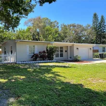 Image 3 - 298 43rd Avenue Southeast, Saint Petersburg, FL 33705, USA - House for rent