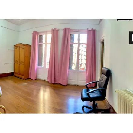 Rent this 5 bed apartment on Calle Euskalduna / Euskalduna kalea in 5, 48008 Bilbao