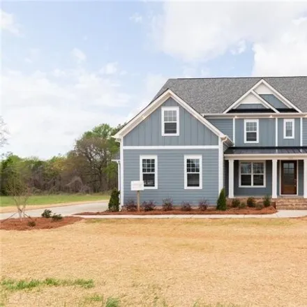 Buy this 5 bed house on Hines Road in York County, SC 29710