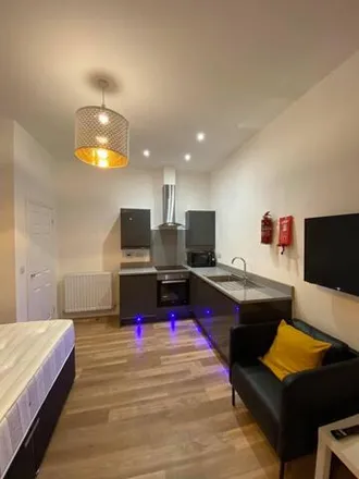 Rent this studio apartment on Frankie & Tony's Sandwich Bar in 19 Ridley Place, Newcastle upon Tyne
