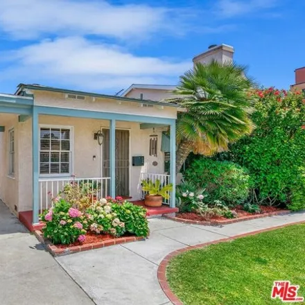 Buy this 3 bed house on Maxella Avenue in Los Angeles, CA 90066
