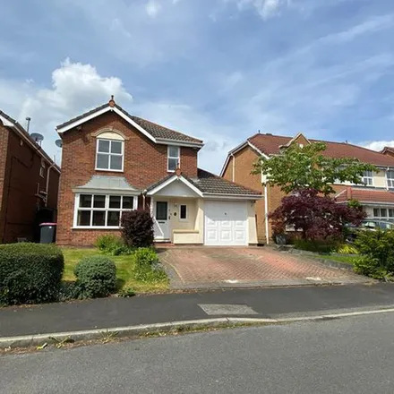 Rent this 4 bed apartment on Woodlands Road in Worsley, M28 2QG