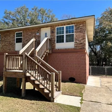 Buy this 3 bed house on 2958 Camellia Drive in Palm Lake, Slidell