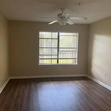 Image 7 - unnamed road, Saint Petersburg, FL 33716, USA - Condo for sale