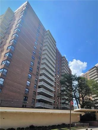 Buy this 2 bed condo on Brighton Towers in 50 Brighton 1st Road, New York