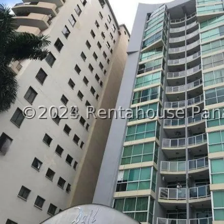 Rent this 3 bed apartment on Restaurante El Pampero in Calle Otilia A., 0816