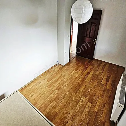 Rent this 3 bed apartment on Atapark Bilgisayar in Atapark Caddesi, 06280 Keçiören