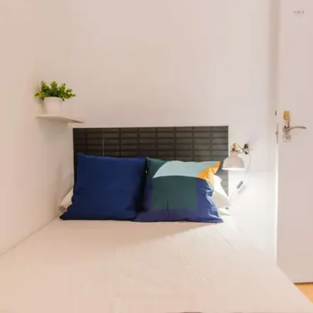 Rent this 1 bed apartment on Carrer de Martínez Cubells in 4, 46002 Valencia