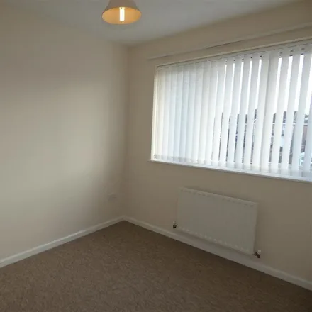 Image 7 - Falcon Way, Beck Row, IP28 8EL, United Kingdom - House for rent