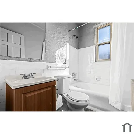 Image 5 - Woodward / Gratiot NS (NB), Woodward Avenue, Detroit, MI 48226, USA - Apartment for rent