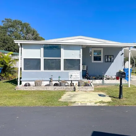 Image 1 - 66th Street North & 34th Avenue North, 66th Street North, Saint Petersburg, FL 33764, USA - House for sale