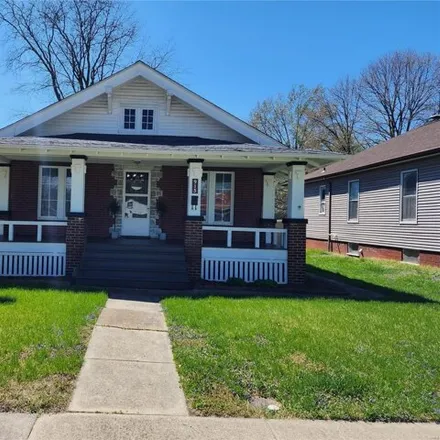 Buy this 3 bed house on unnamed road in Belleville, IL 62220