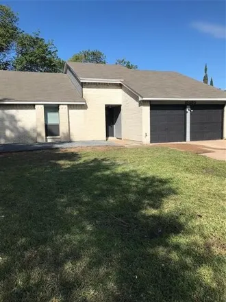 Rent this 3 bed house on 15599 Wildwood Glen Drive in Fort Bend County, TX 77083