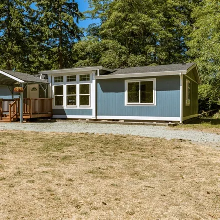 Buy this 3 bed house on 4433 Lyon Road in Island County, WA 98277