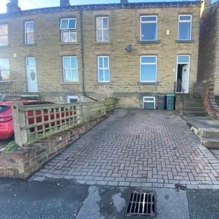 Image 3 - Boundary Street, Flush, WF16 0ER, United Kingdom - Townhouse for rent