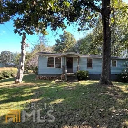 Buy this 2 bed house on 2826 Oconee Circle in Gainesville, GA 30507
