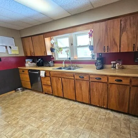 Image 7 - 310 West Johnson Street, Clio, Genesee County, MI 48420, USA - House for sale