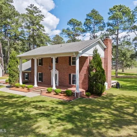 Image 2 - The Pines, Hastings Lane, Elizabeth City, NC 27909, USA - House for sale